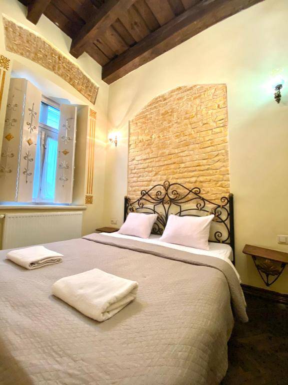 Апартаменти на вул. Валова 21/16а