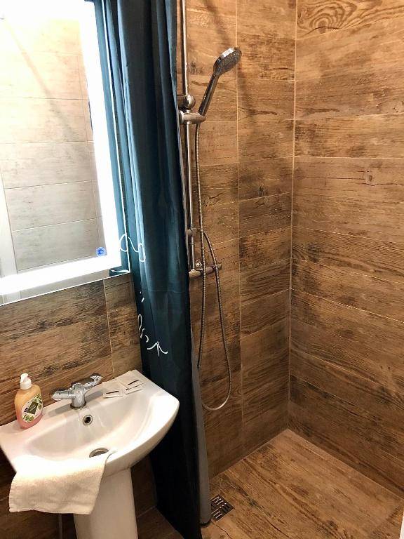 ROMANTIC Apartments-near Opera House 5/8