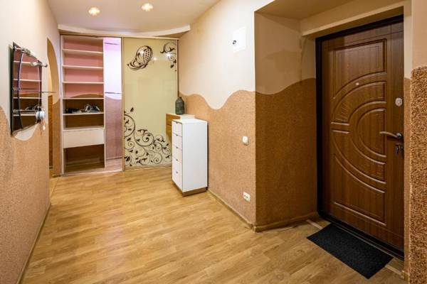 The MAIN square! 2 separated bedrooms balcony