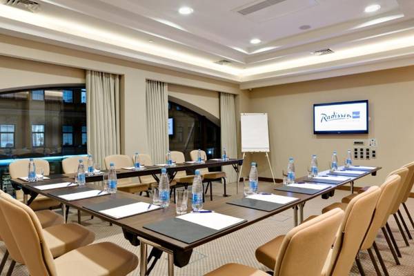 Radisson Blu Hotel Kyiv Podil City Centre