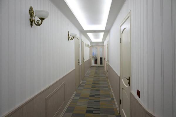 Persian Palace Hotel