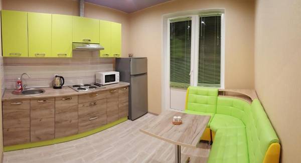 Apartment near metro Pozniaky