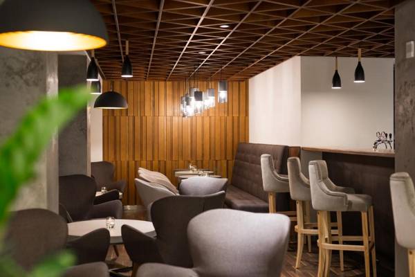 Park Inn by Radisson Kyiv Troyitska