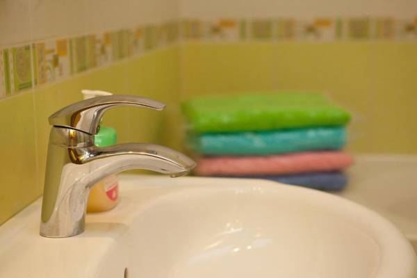 Apartment in 2 min from Poznyaky metro station