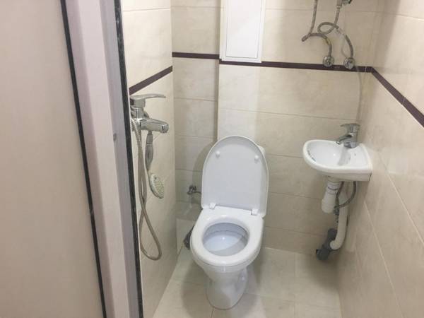 Hostel Train Station