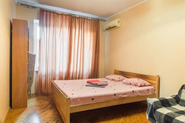 Квартира по проспекту Победы 5