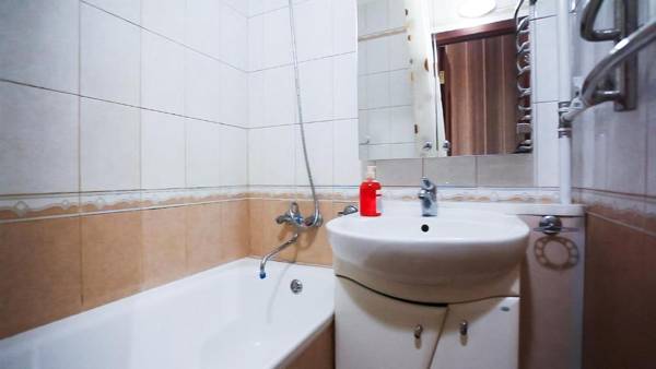 Obolonskiy Prospekt Apartments 16Є