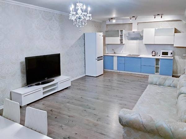 2 room apartment LUX for rent in Kyiv near Akademmistechko Jitomirskaya Lavina Mall