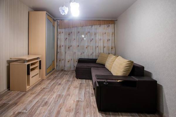 APARTMENT street Trostyanetskaya