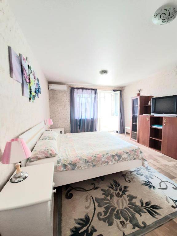 1 комнатная на Позняках