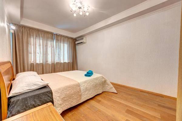 Apartments near the shopping center Gulliver