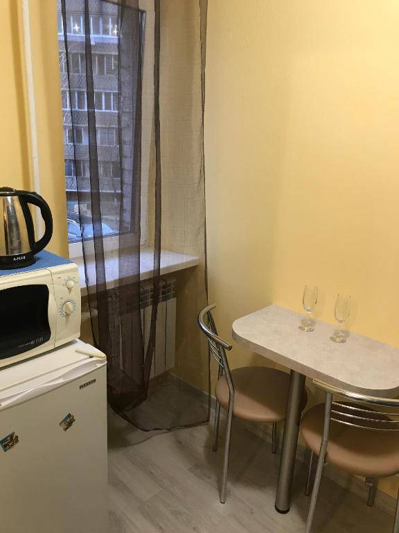 Киев сдам посуточно ул Доброхотова 28 Daily rent Kyiv st Dobrokhotova 28
