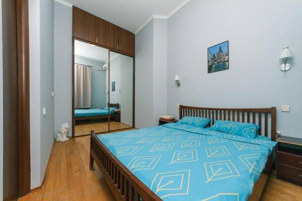 Apartments in Center metro Olimpiyskay Velyka Vaselkivska street