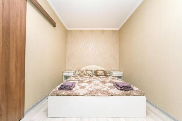 2к уютная квартира в центре Печерска(УЛ.АРСЕНАЛЬНАЯ 20)