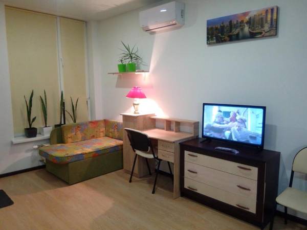 Comfortable Studio Apartments in a Secure Residential Complex Comfort Town 2