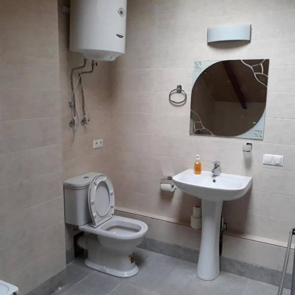 Veľká Vasylkivska 132.