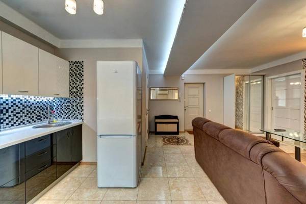 Excellent apartment Druzhby Narodov boulevard 3a. Lybedskaya metro station