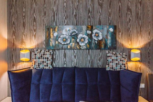 Royal Tower Luxurious Smart Residence (4)