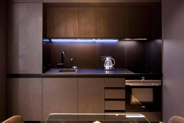 Royal Tower Residence Big VIP Apartment in Center Floor 27