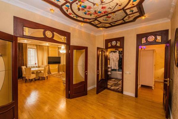 VIP Appartment Kiev Center Zhylianska 30a