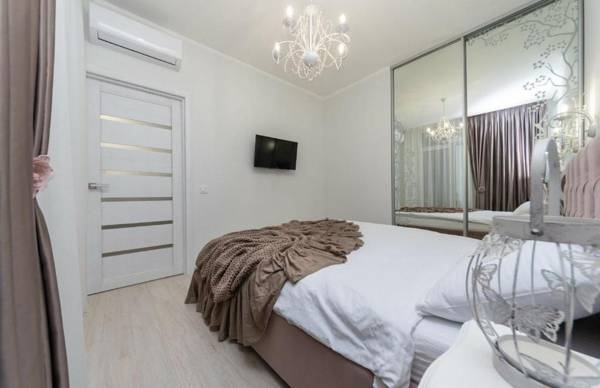 Lux appartment Kiev Comfort town