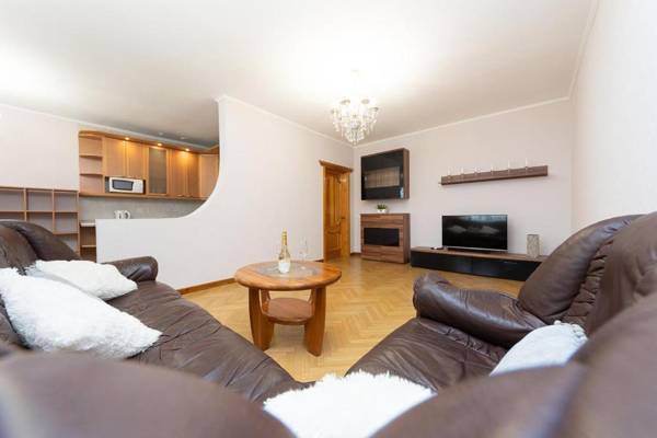 Spacious apartments in the center of Obolon 2 bedrooms