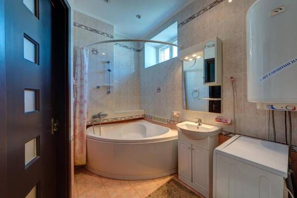 Apartments with three rooms on Shevchenko blvd