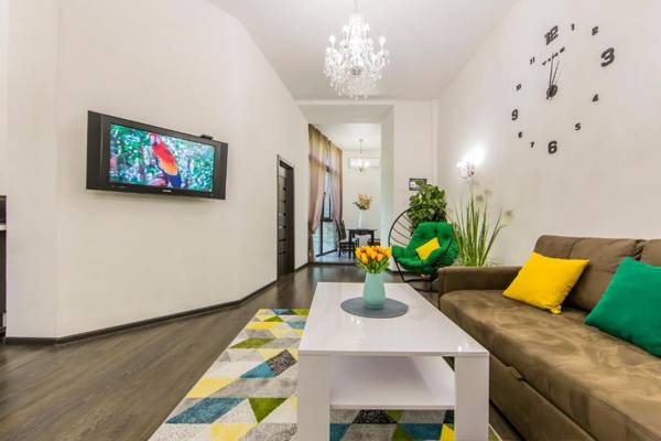 2к квартира в центре. Крещатик пл. Независимости