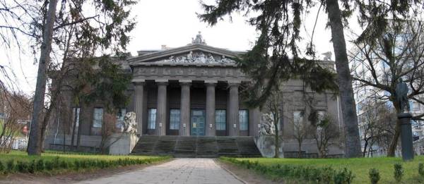 Хостел Muzeyny