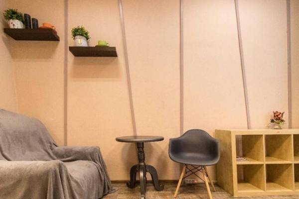 B5/47 TWO SEPARATE BEDROOMS - MAIDAN - INDEPENDENCE SQUARE