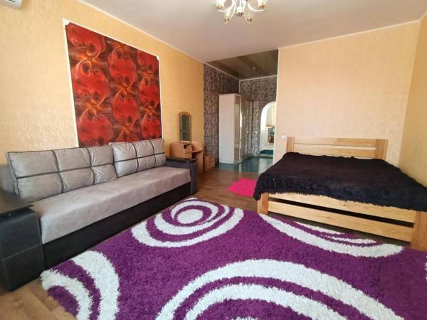 Яновского 1к средняя