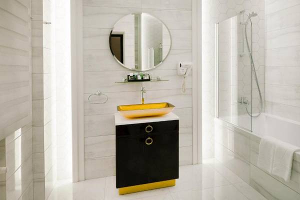 Mirax Sapphire Boutique Hotel