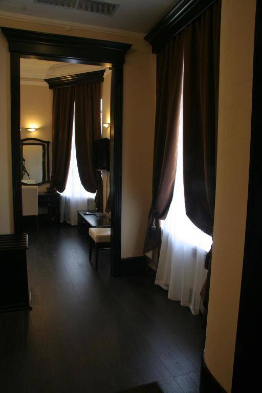 Hotel Business Apartments