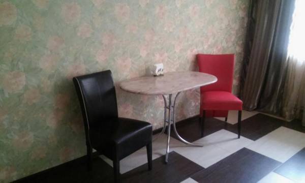 Apartment at Komsomolska 52А