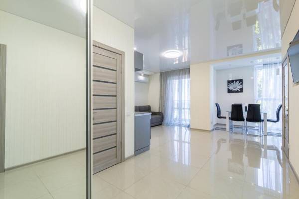 Lux near Most City river view center new tower