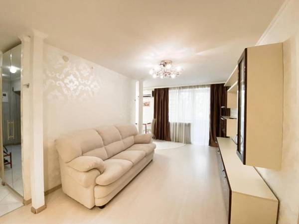 Beautiful 1-bedroom near Most City Center