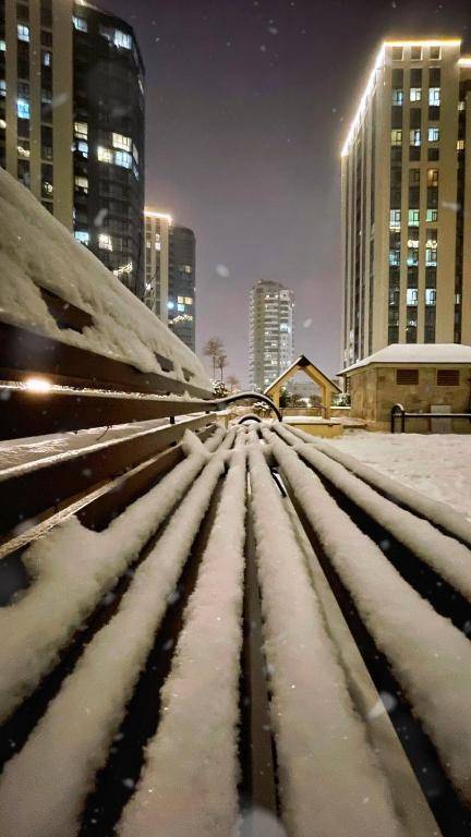 Apartment New building in center