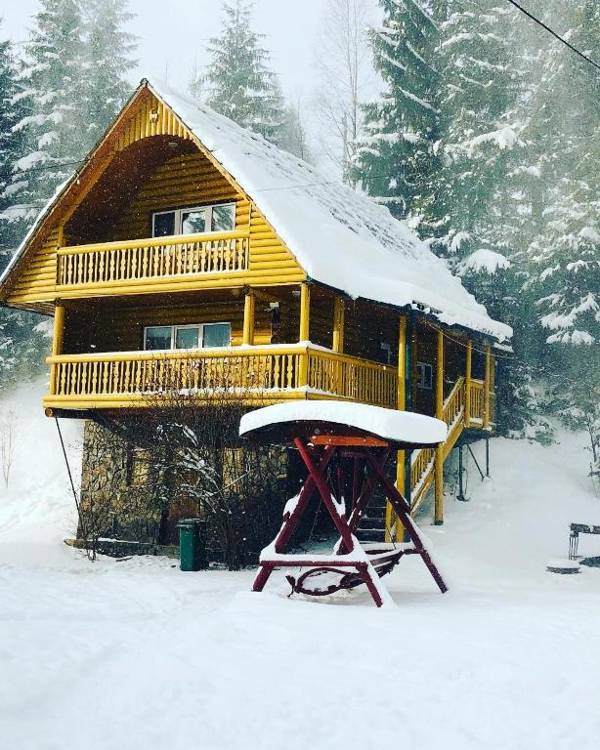 У Віти котедж 1