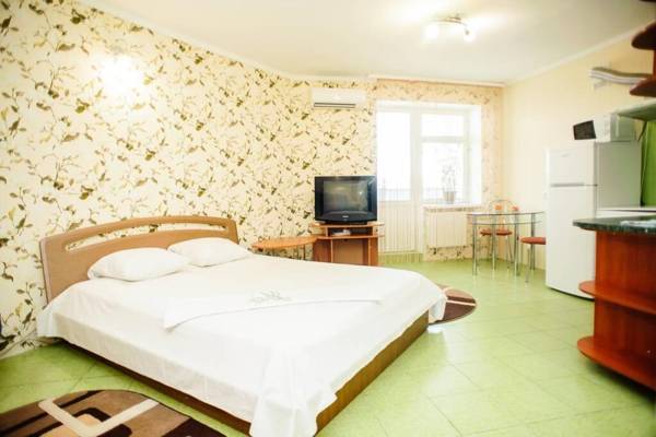 бул. Шевченка 352 квартира-студія