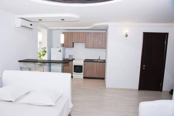 Студія вул. Сумгаїтська 24 центр ПЗР