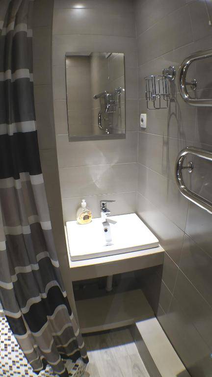 2 badroom KR Apartments on Metalurhiv 19