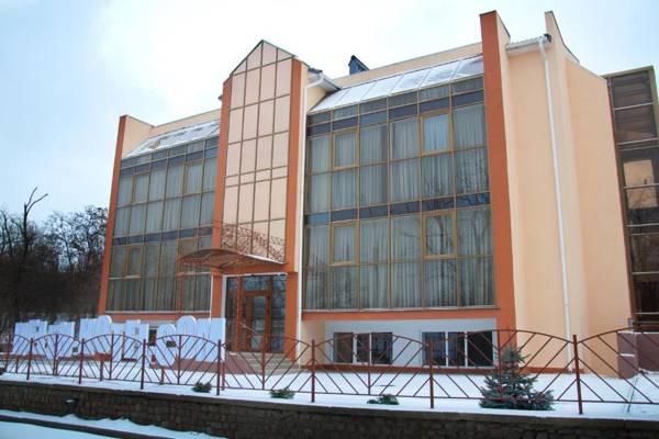 Helen Hotel !Ми працюємо!