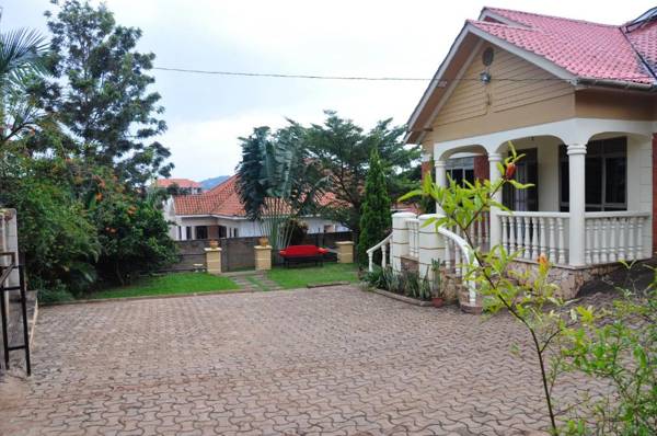 Namugongo Holiday Home