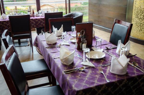 Hillside Plaza Hotel