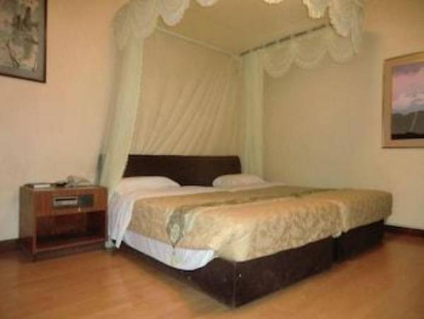 Fang Fang Hotel