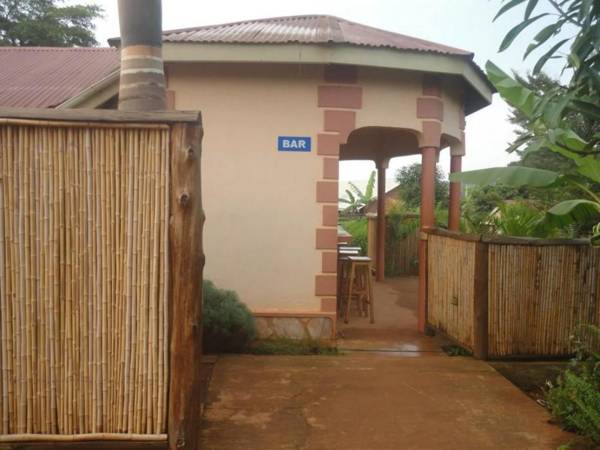 Palm Gardens And Guest House