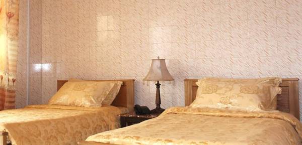 Moj Checkers Holiday Inn