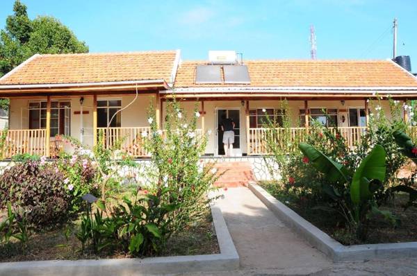 Papyrus Guest House
