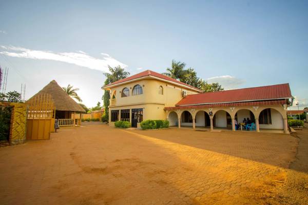 Mum Resort Hotel Iganga