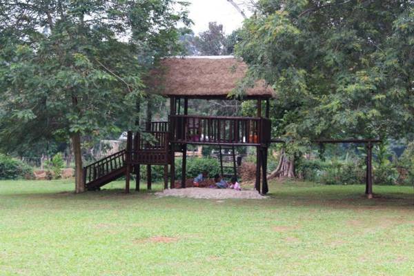 Bushbaby Lodge